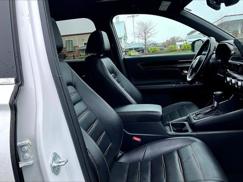 Used 2023 Honda CR-V Sport Touring image 10