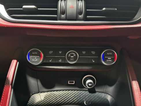 Used 2018 Alfa Romeo Stelvio Quadrifoglio w/ Driver Assist Dynamic Package AWD/4WD image 62