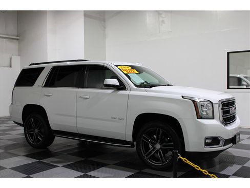 Used 2016 GMC Yukon SLT w/ Open Road Package image 1