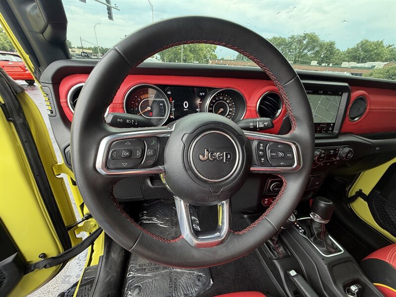 Used 2023 Jeep Wrangler Unlimited Rubicon w/ Safety Group AWD/4WD image 27