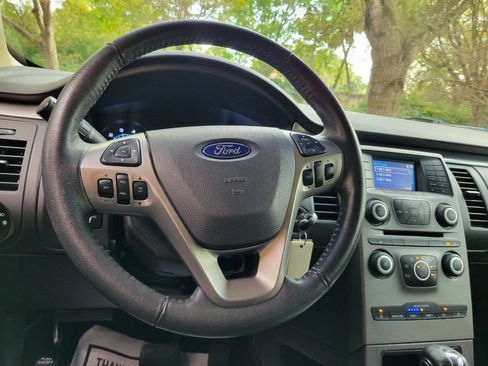Used 2019 Ford Flex SE FWD image 24
