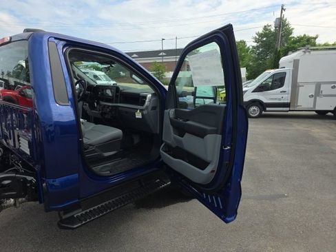 New 2026 Ford F550 4x4 Regular Cab Super Duty image 23
