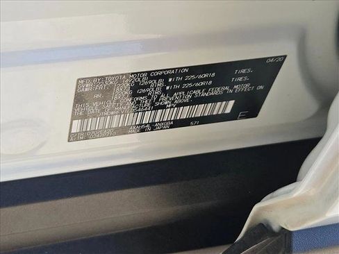 Certified 2020 Toyota RAV4 Limited image 26