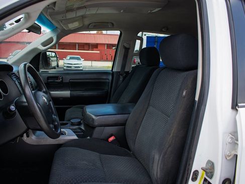 Used 2010 Toyota Tundra 4x4 Double Cab image 15