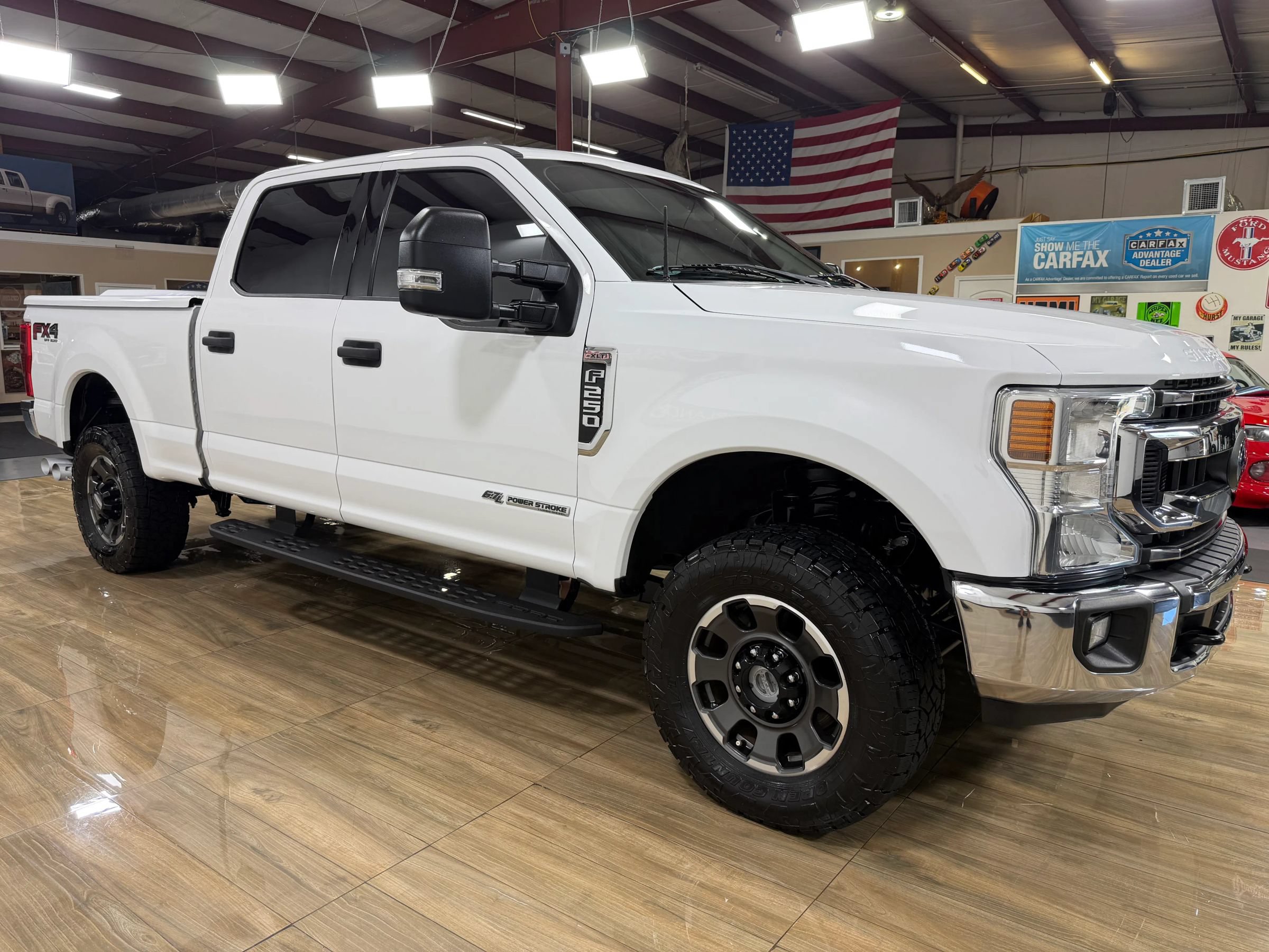 Used 2022 Ford F250 XLT w/ XLT Value Package AWD/4WD image 3