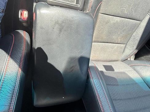 Used 2016 Toyota Camry SE image 36