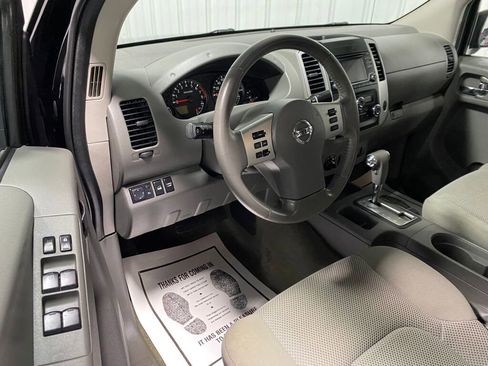 Used 2018 Nissan Frontier SV w/ Value Truck Package image 6