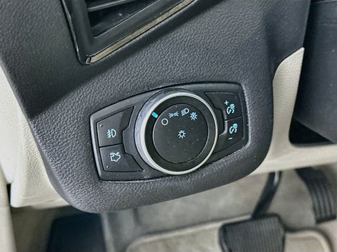 Used 2016 Ford Escape Titanium w/ Equipment Group 301A FWD image 17