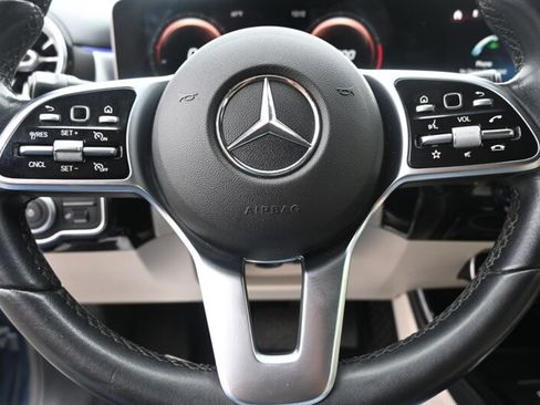 Used 2020 Mercedes-Benz A 220 image 23