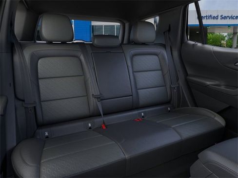 New 2026 Chevrolet Equinox LT image 17