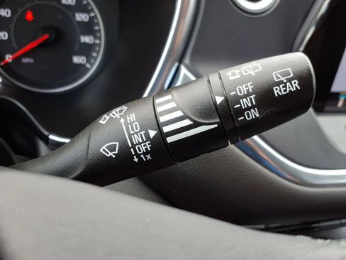 Used 2021 Chevrolet Blazer LT w/ Sound & Technology Package FWD image 28