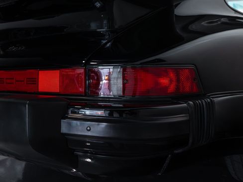 Used 1988 Porsche 911 Carrera image 26
