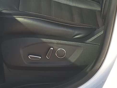 Used 2015 Ford Edge SEL w/ Equipment Group 201A image 12