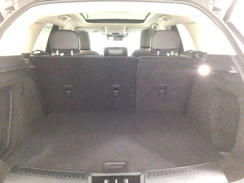 Used 2024 Lincoln Corsair Reserve w/ Equipment Group 201A image 27