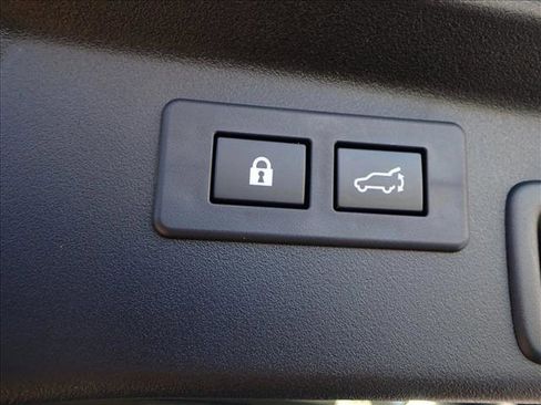 New 2026 Subaru Outback Limited image 8