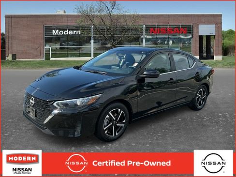 Certified 2025 Nissan Sentra SV FWD image 1