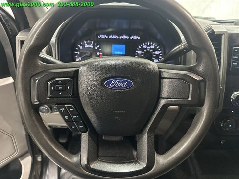 Used 2017 Ford F250 XL w/ Power Equipment Group image 4