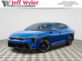 New 2025 Kia K4 GT-Line video 1