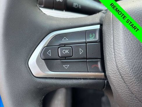 Used 2023 Jeep Compass Limited AWD/4WD image 12