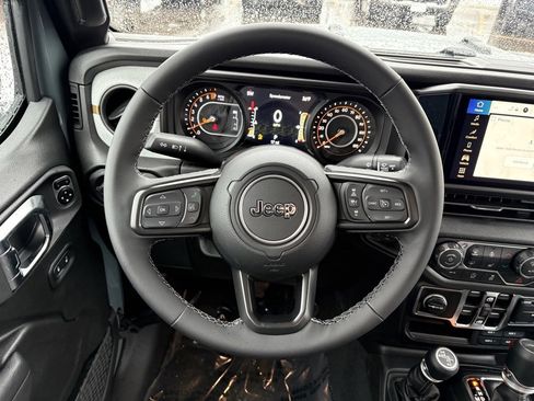 New 2026 Jeep Gladiator Sport image 17