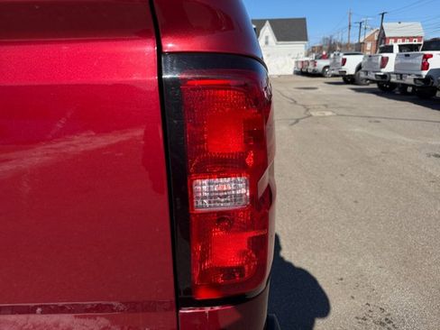 Used 2018 Chevrolet Silverado 1500 LT w/ All Star Edition image 16