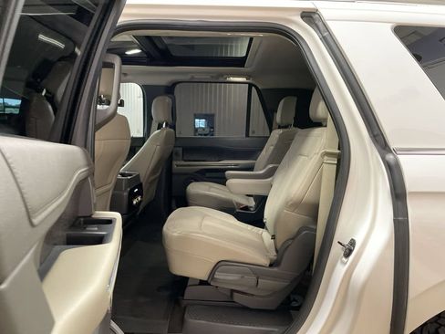 Used 2019 Ford Expedition Max Limited w/ Equipment Group 301A AWD/4WD image 25