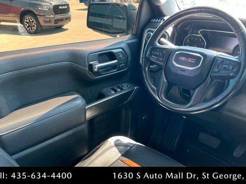 Used 2021 GMC Sierra 1500 AT4 w/ AT4 Premium Package AWD/4WD image 11