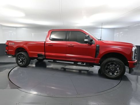 Used 2024 Ford F250 Lariat w/ Lariat Ultimate Package AWD/4WD image 3