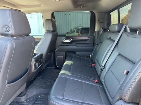 Used 2024 GMC Sierra 2500 Denali w/ Denali Reserve Package image 15