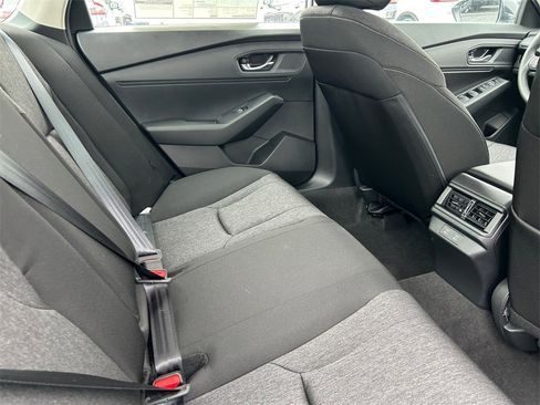 New 2025 Honda Accord SE image 18