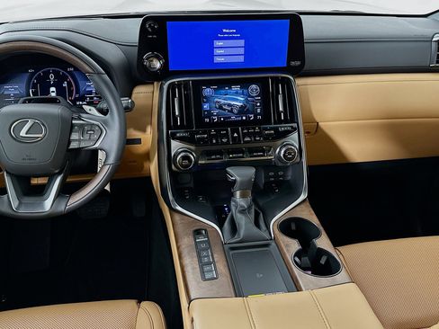 New 2026 Lexus LX 600 4WD w/ Luxury Package image 27