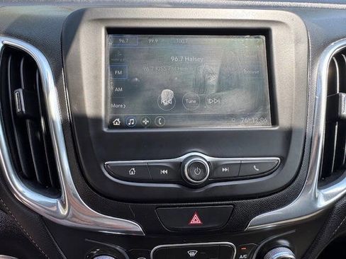 Used 2019 Chevrolet Equinox LT image 42