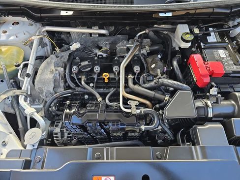 Used 2022 Mitsubishi Outlander ES image 17