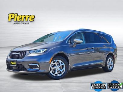 Used 2021 Chrysler Pacifica Limited w/ Premium & Safety Sphere Group
