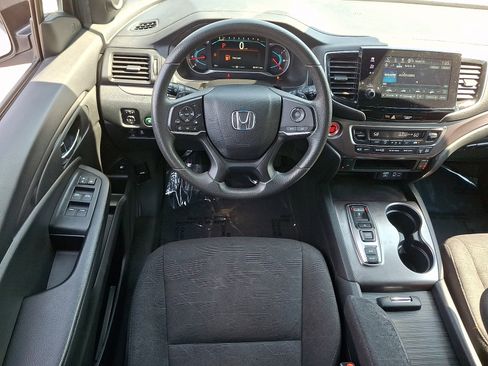 Used 2022 Honda Pilot Sport image 12