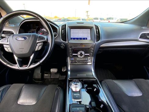 Used 2019 Ford Edge ST w/ Equipment Group 401A image 14