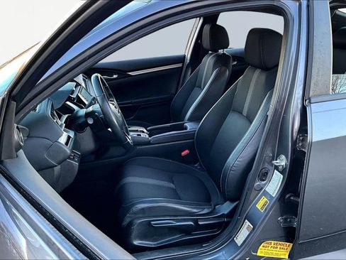 Used 2020 Honda Civic Sport image 17