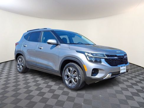 Used 2024 Kia Seltos S AWD/4WD image 1