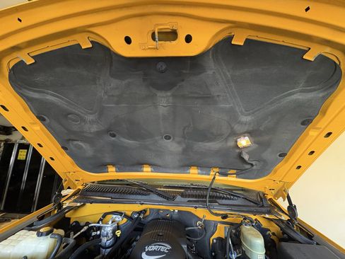 Used 2001 GMC Sierra 3500 SL RWD image 5