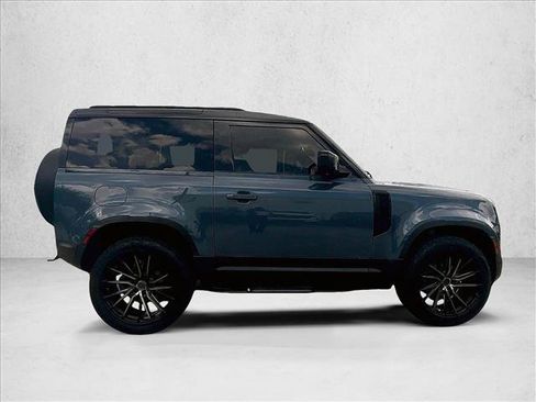 Used 2023 Land Rover Defender 90 S AWD/4WD image 5