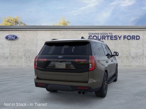 New 2026 Ford Expedition Tremor image 8