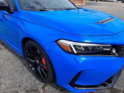 Used 2023 Honda Civic Type R image 20