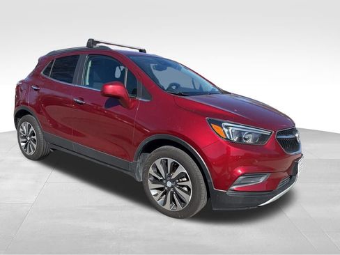Used 2021 Buick Encore Preferred w/ Safety Package II image 3