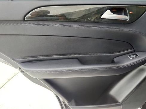 Used 2016 Mercedes-Benz GLE 400 4MATIC image 47