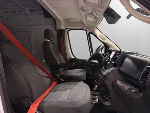 Used 2023 RAM ProMaster 3500 w/ Driver Convenience Group image 14