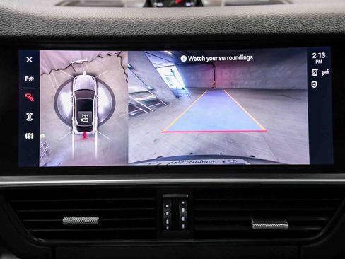 Used 2022 Porsche Cayenne image 26