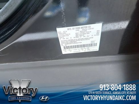 Used 2018 Ford Explorer Platinum AWD/4WD image 10