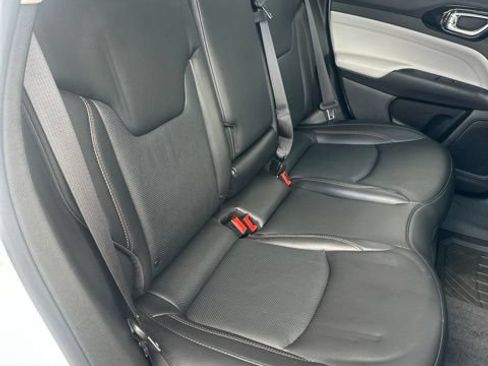 Used 2022 Jeep Compass Limited w/ Sun and Sound Group AWD/4WD image 27