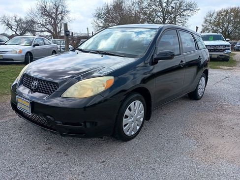 Used 2003 Toyota Matrix FWD image 2