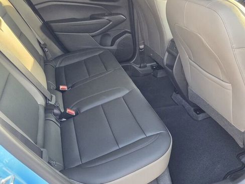 New 2025 Chevrolet Trax ACTIV w/ Driver Confidence Package image 12